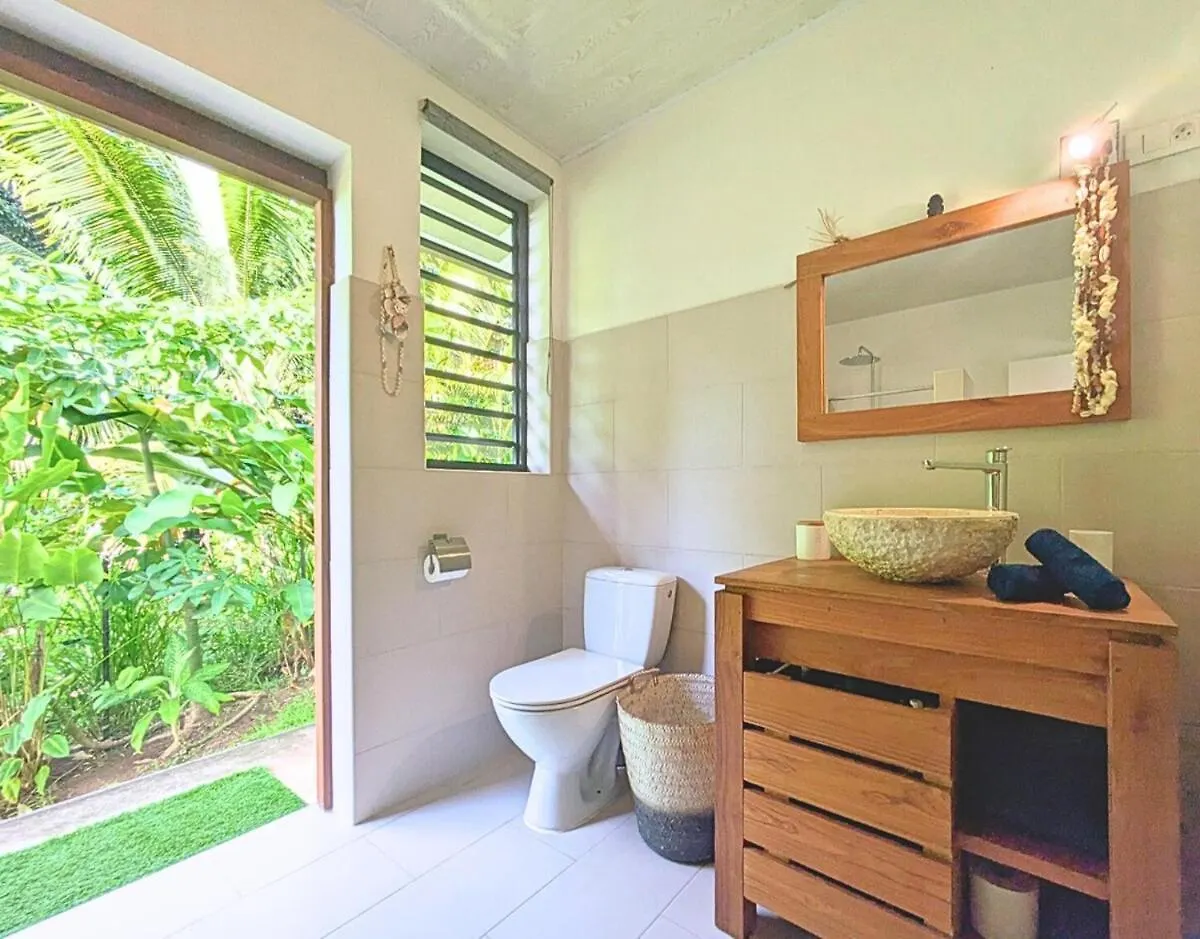 Fare Painapo - Spacious, Modern, Beautiful View Paea 0*,  French Polynesia